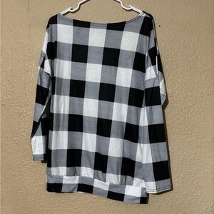 Black and White Checkered Women's Top